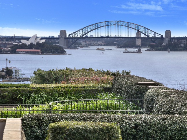 Sydney Villa 5582