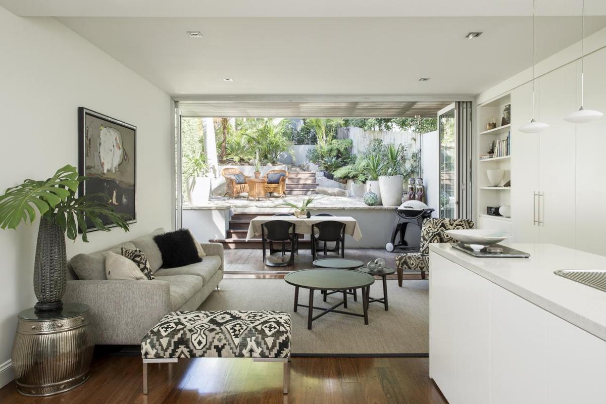 Sydney Villa 5601