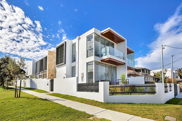 Sydney Villa 5712