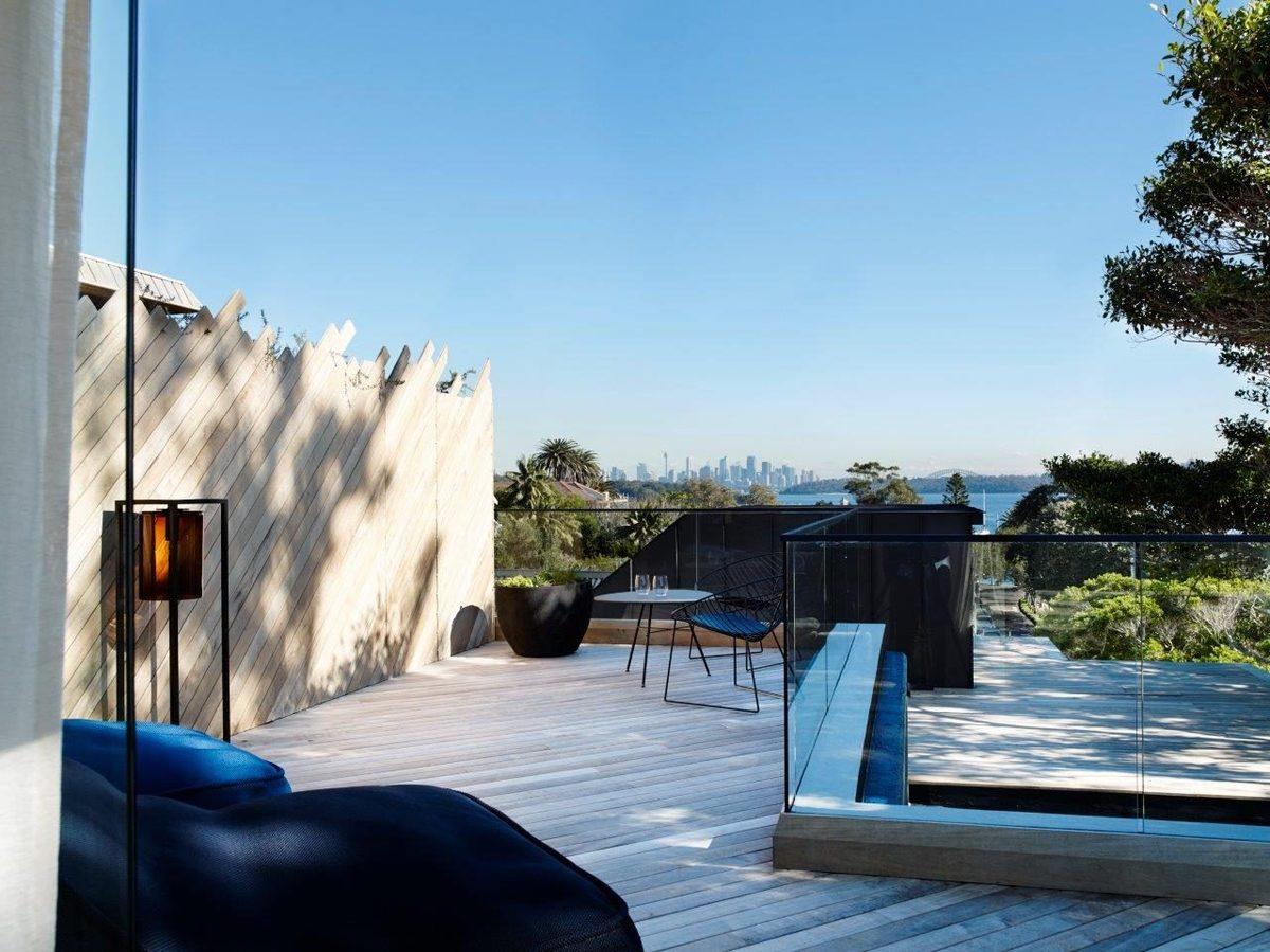 Sydney Villa 5808
