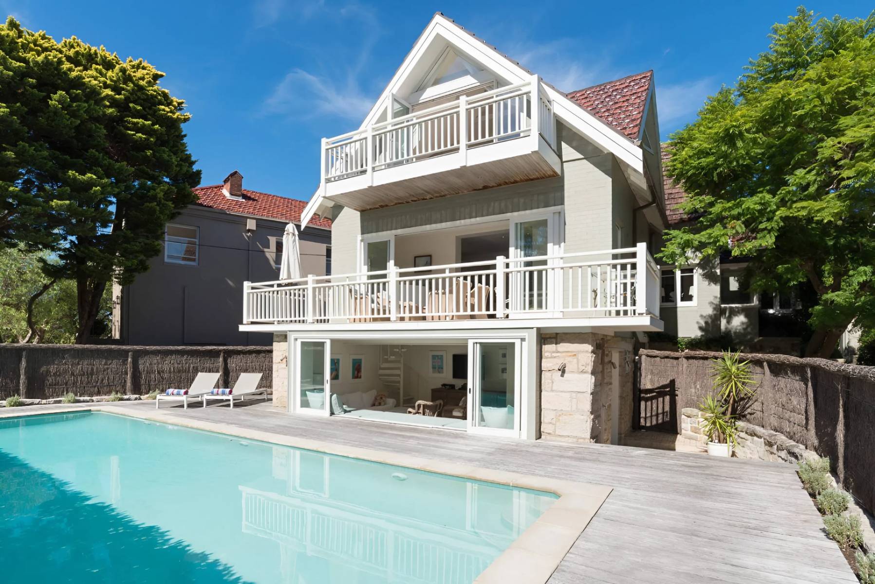 Sydney Villa 5940