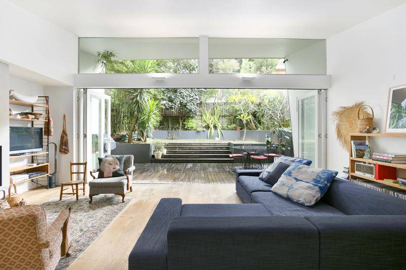 Sydney Villa 5955