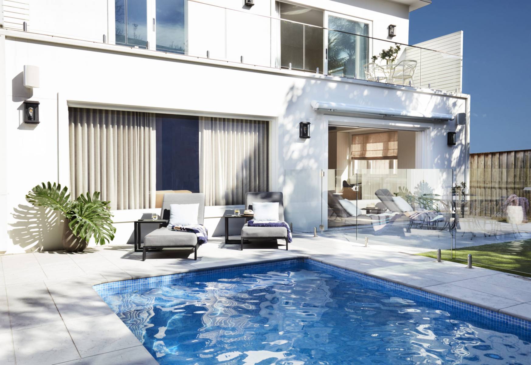 Sydney Villa 5878