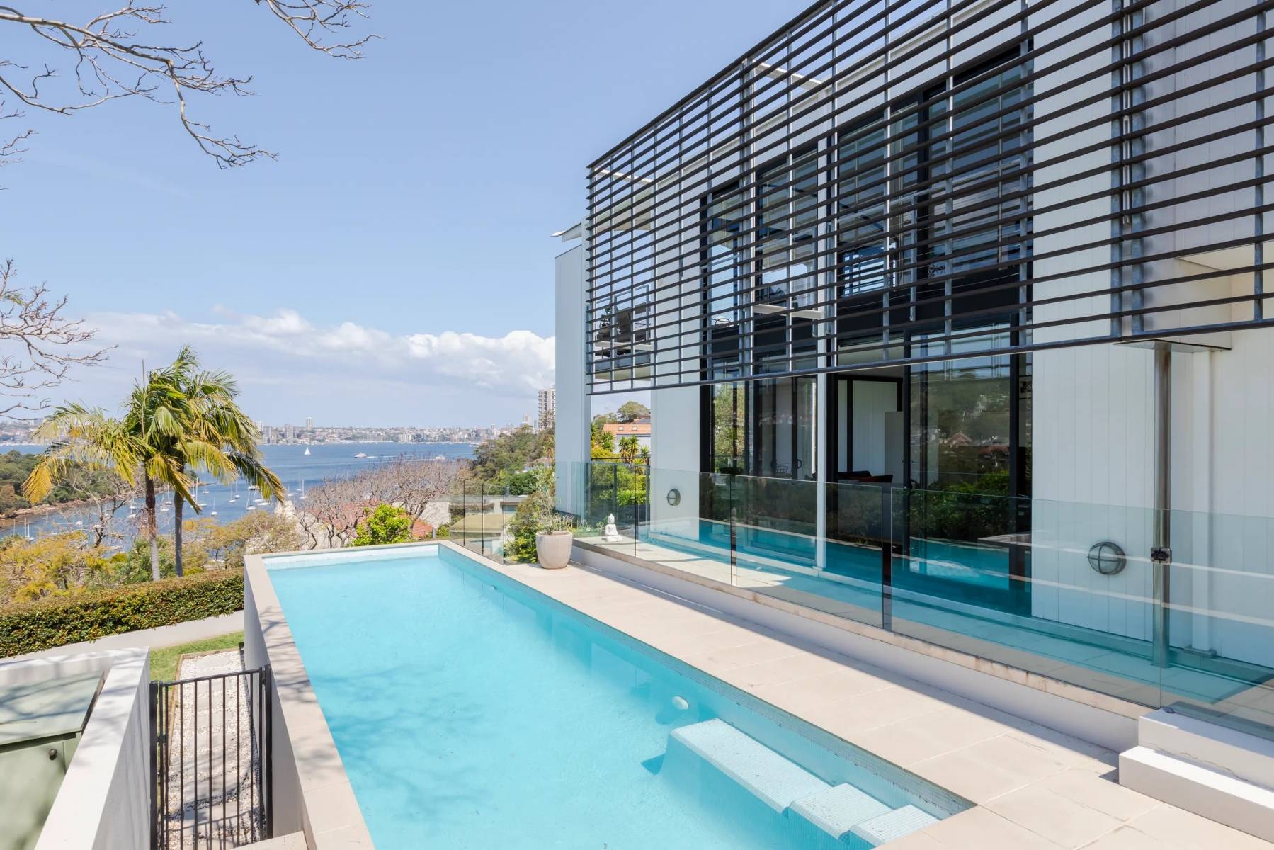 Sydney Villa 5983