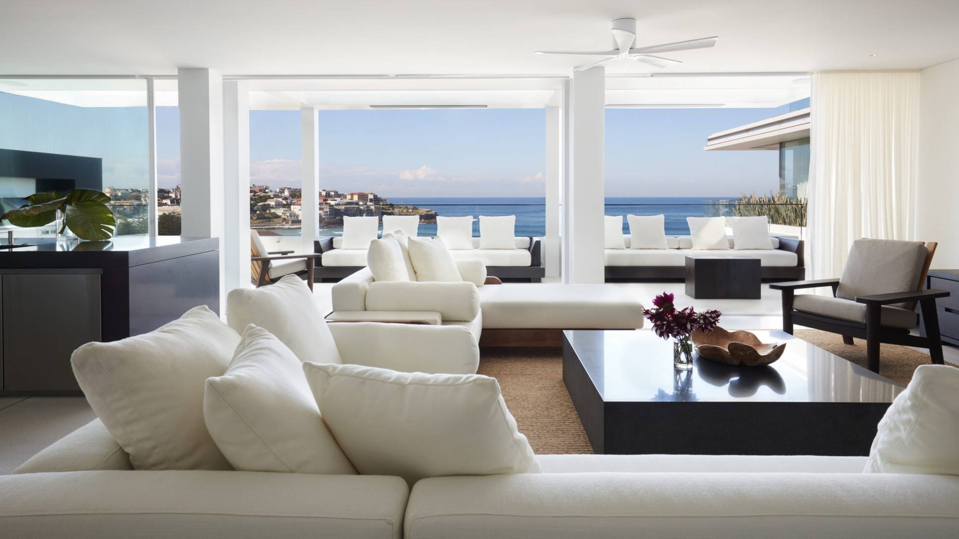 Sydney Villa 51009