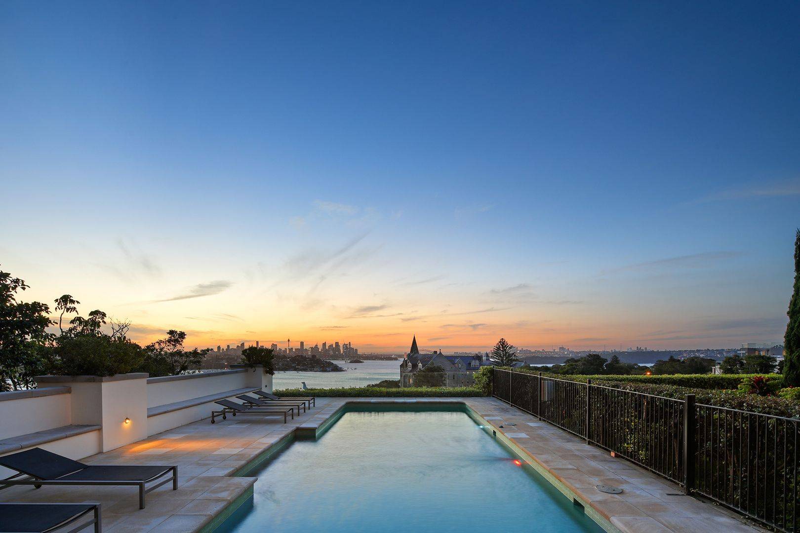 Sydney Villa 51201