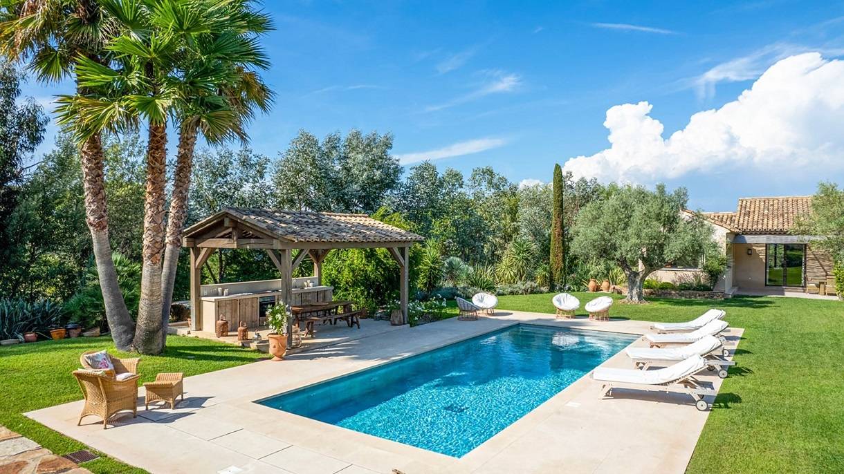 St. Tropez Villa 1893