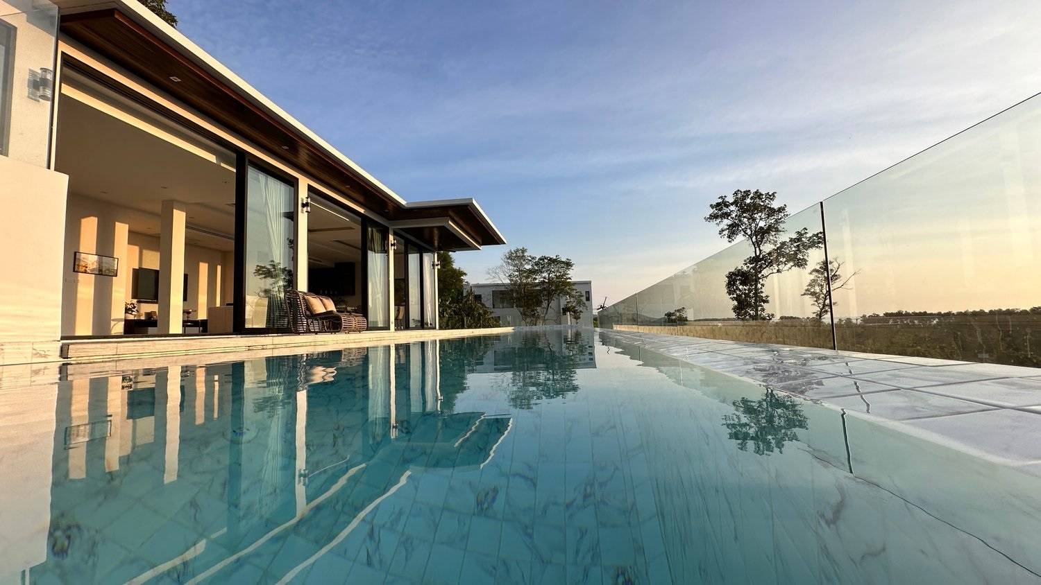 Phuket Villa 4777